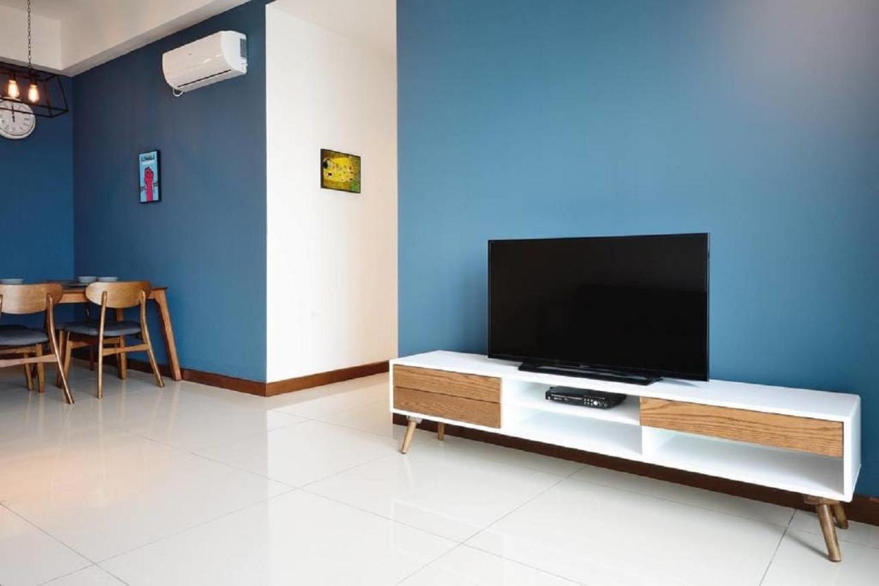 Experience The Coast - Hostahome Suites At Paragon Residence Near Downtown Johor Bahru Eksteriør bilde