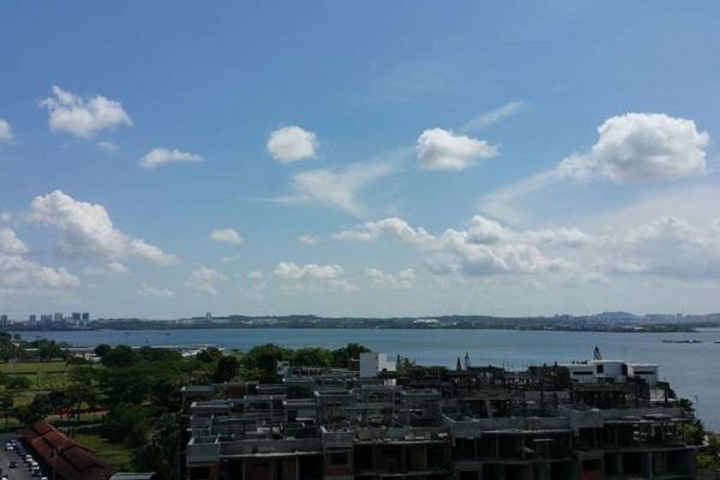 Experience The Coast - Hostahome Suites At Paragon Residence Near Downtown Johor Bahru Eksteriør bilde